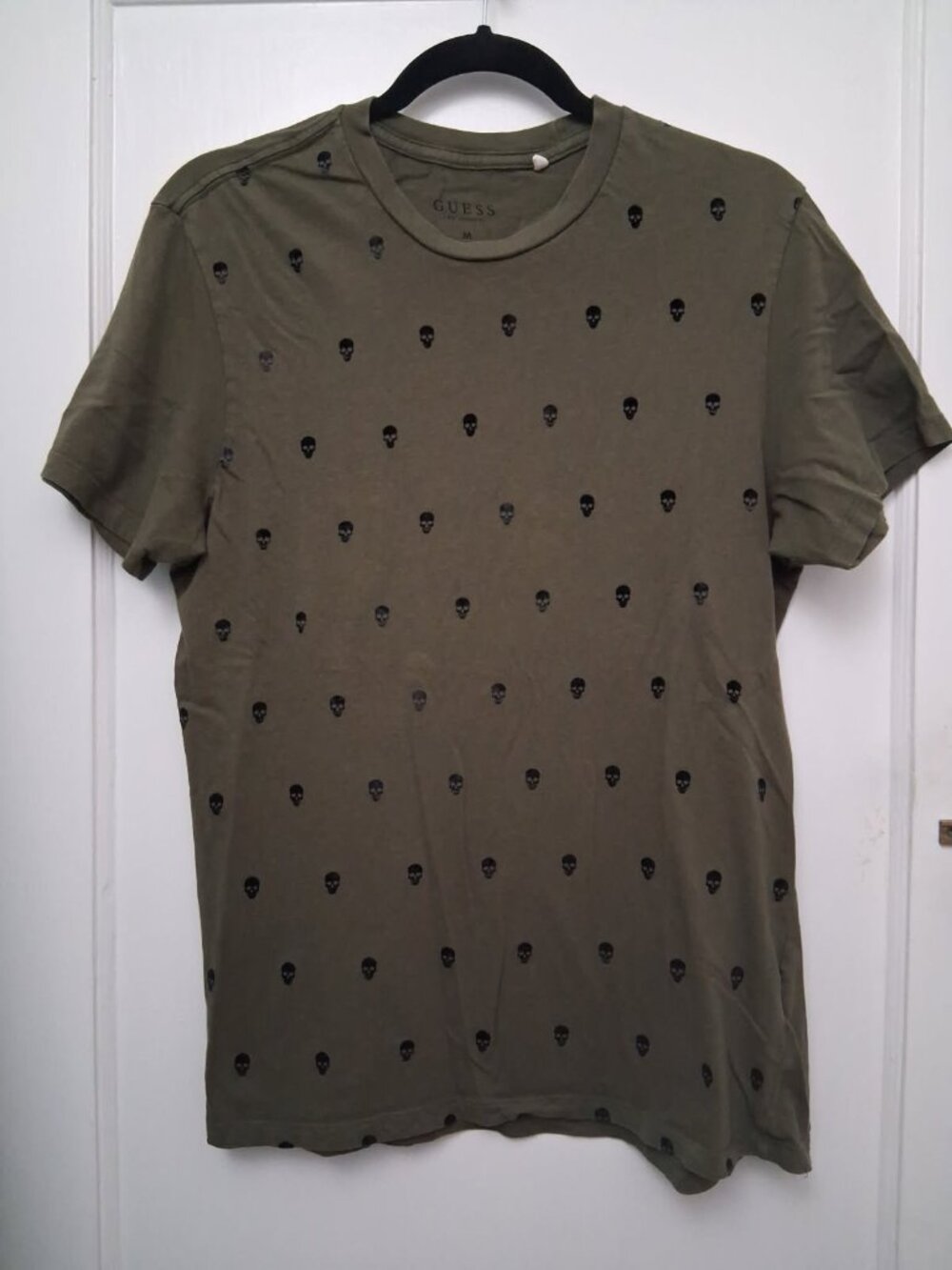 Guess Men's Skull T-Shirt